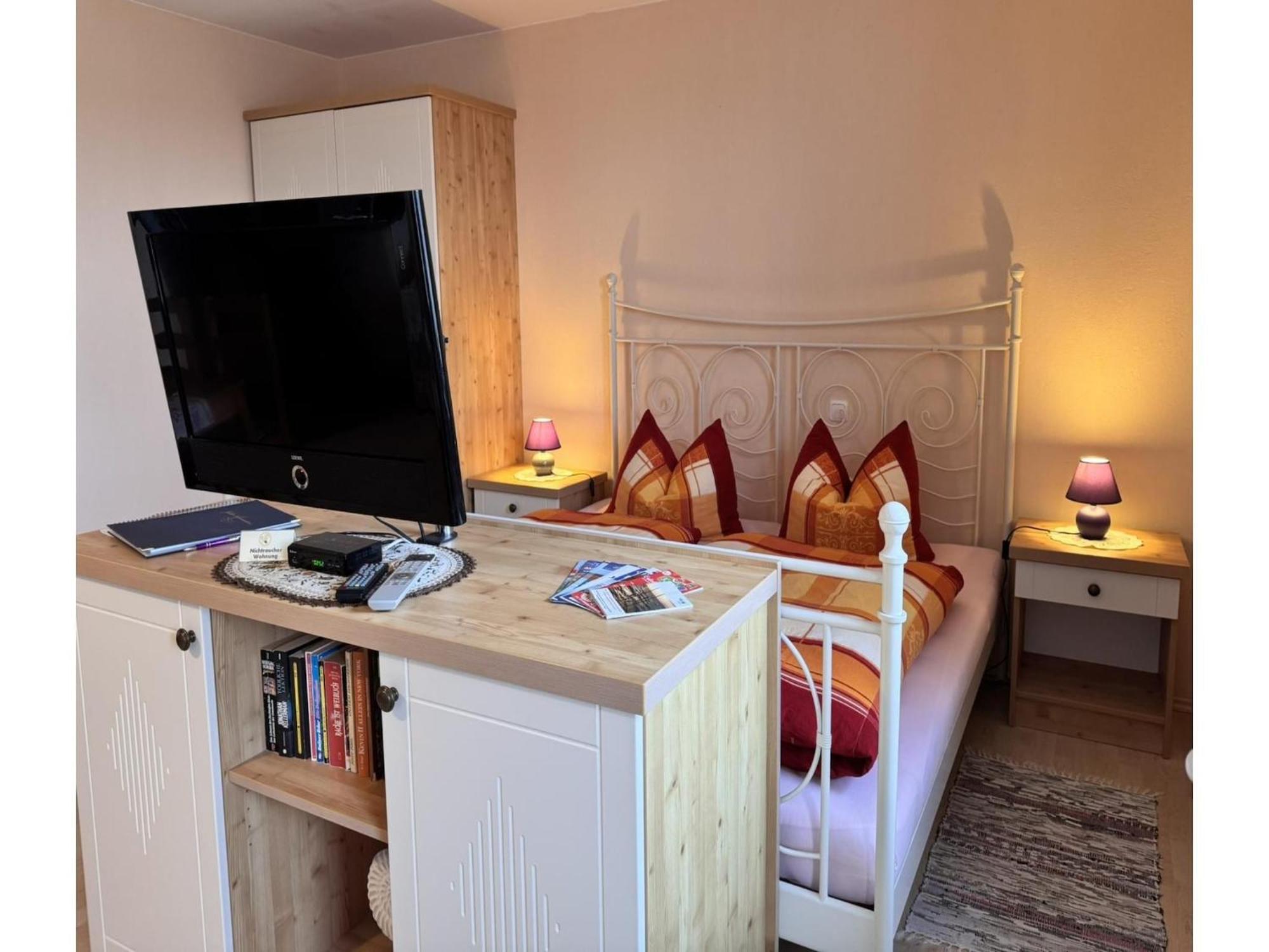 Pretty Apartment In Wiek With Garden Wiek auf Rügen Εξωτερικό φωτογραφία