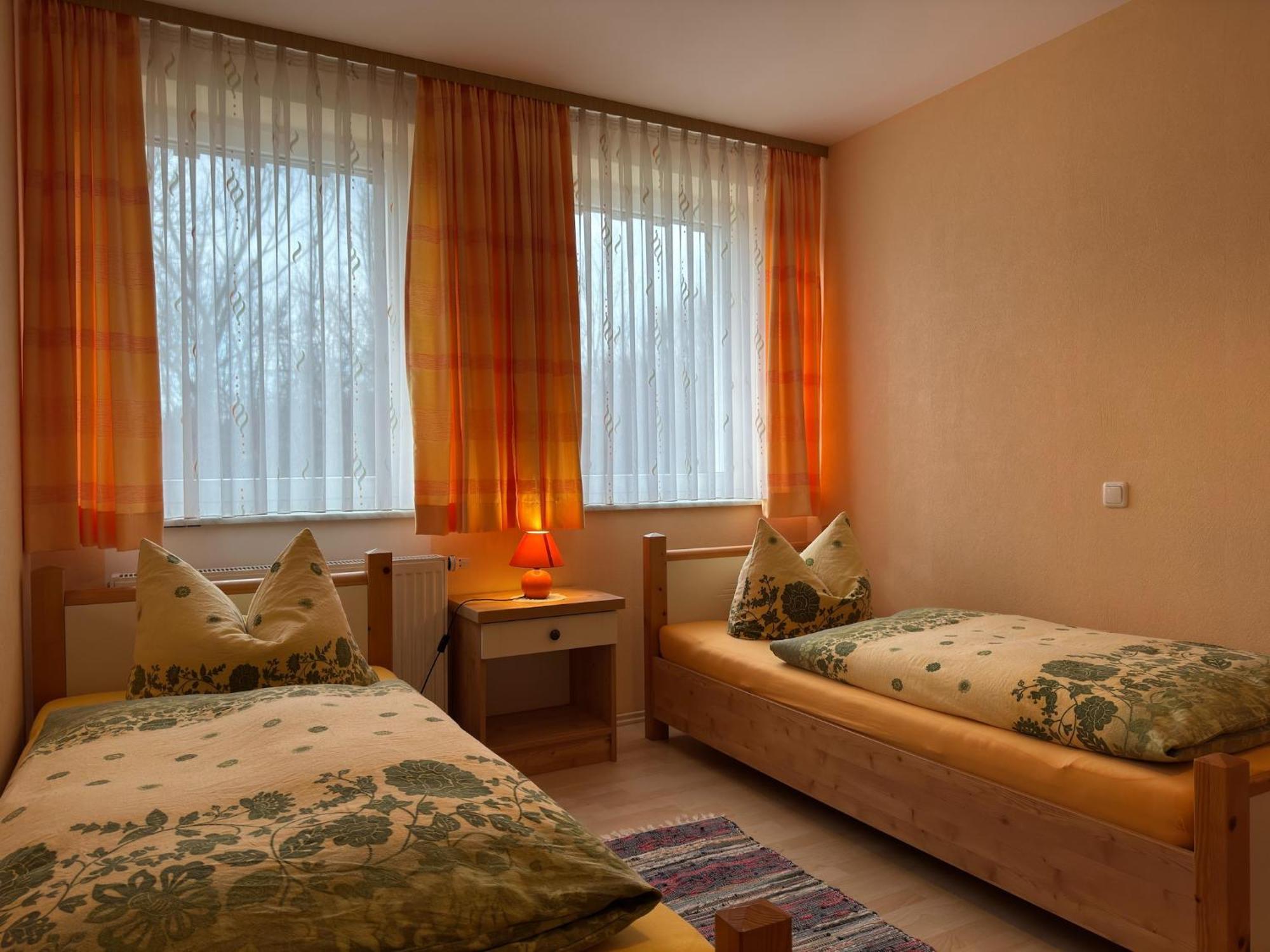 Pretty Apartment In Wiek With Garden Wiek auf Rügen Εξωτερικό φωτογραφία